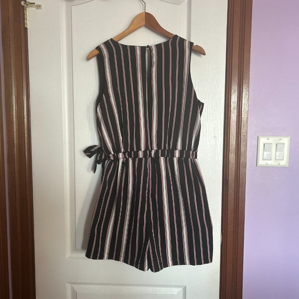 Japna Black and White Striped Romper - Picture 5 of 6